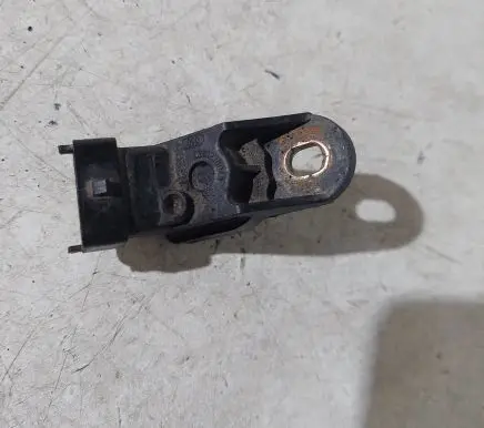BMW 5 E39 Fuel pressure sensor 0261230046