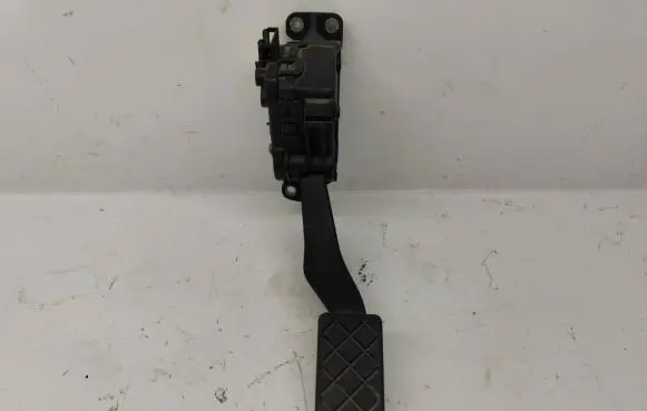 Volkswagen Multivan T5 Accelerator throttle pedal 7H1721503 6PV00849503