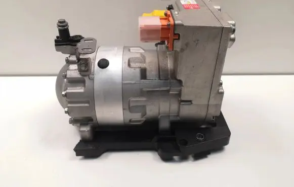 Audi E-tron GT Air conditioning (A/C) compressor (pump)