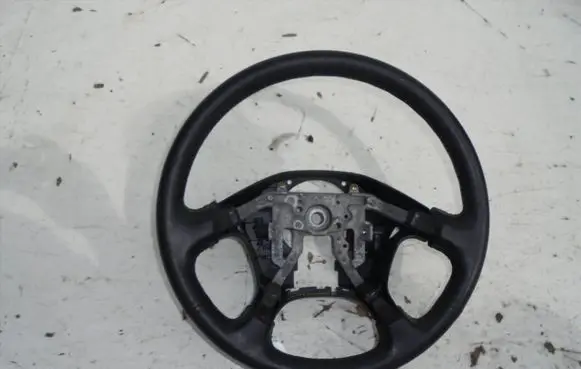 Mitsubishi Outlander Steering wheel
