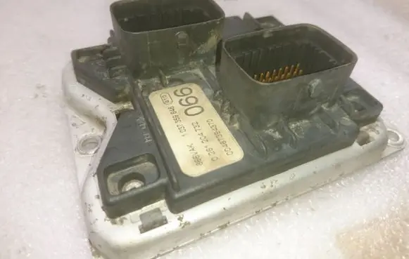 Alfa Romeo 166 Engine control unit/module 00467394370 1037359648 0261204732