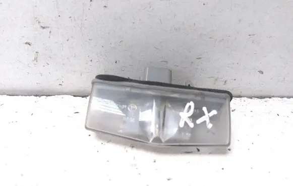 Lexus RX 450H Number plate light A045053