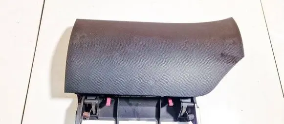 Toyota Yaris Glove box 550420d010 55042-0d010