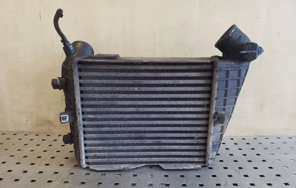 Audi A6 S6 C4 4A Intercooler radiator 4A0145805K