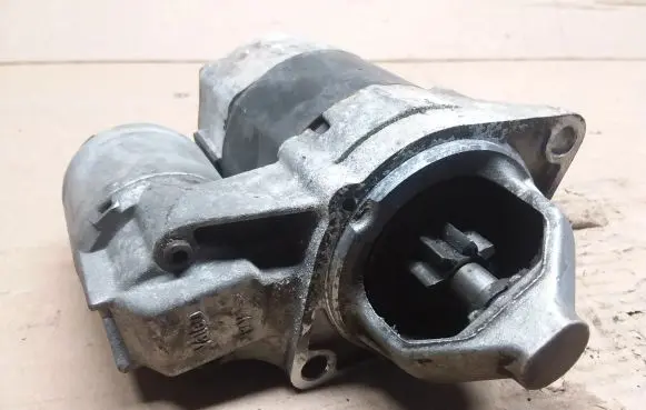 Mercedes-Benz A W169 Starter motor 0051512101
