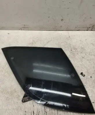 Mercedes-Benz ML W163 Rear side window A1636700250 43R008010