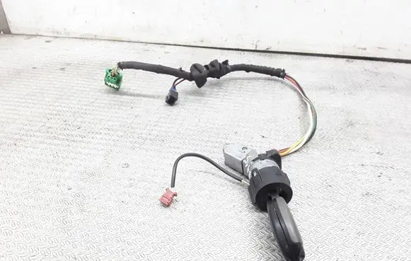 Citroen C8 Ignition lock 9648445180