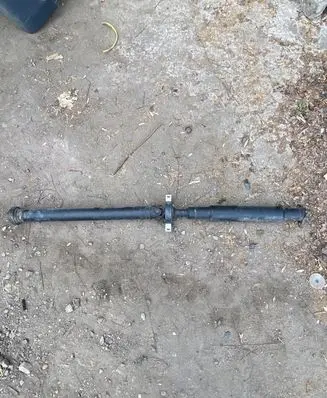 BMW X6 E71 Rear driveshaft/prop shaft 7589129