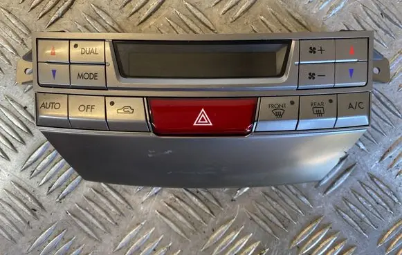 Subaru Legacy Climate control unit 72311AJ030 A2C53283934