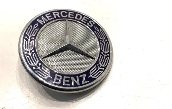 Mercedes-Benz GLK (X204) Manufacturer badge logo/emblem 2078170316