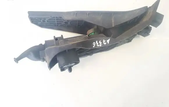 Skoda Octavia Mk2 (1Z) Accelerator throttle pedal 1k1723503l 6pv008600-01