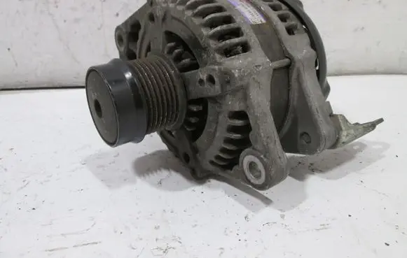 Lexus IS 220D-250-350 Generator/alternator 2706031050 1042104670