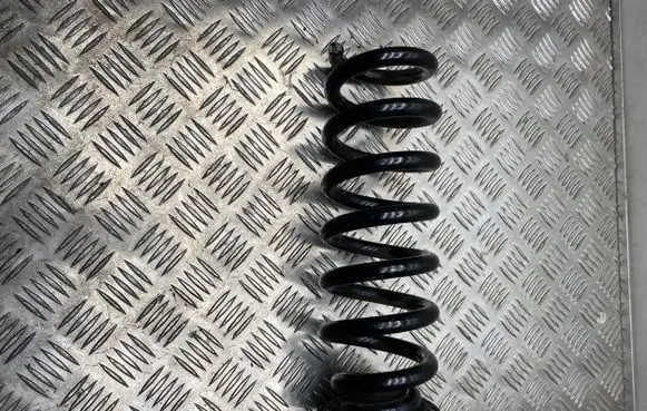 Mercedes-Benz C W205 Rear coil spring A2053280337