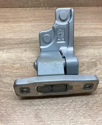 Mercedes-Benz R W251 Front door upper hinge A047058 1511FOUR