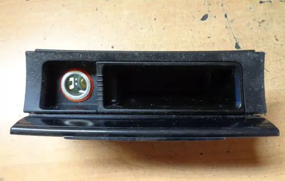 Volkswagen PASSAT B7 Ashtray (front) 3C0863284K