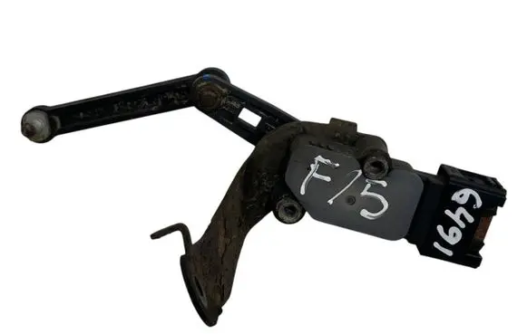 BMW X5 F15 Headlight/headlamp level sensor 6867646