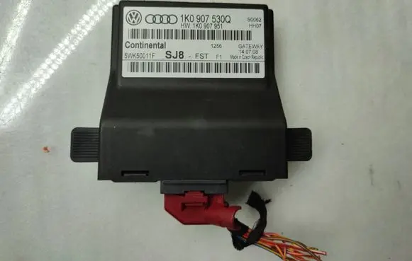 Volkswagen Jetta V Gateway control module 1K0907530Q 1K0907951