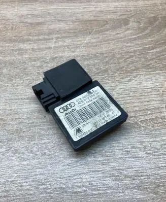 Audi A6 S6 C6 4F Clutch pedal sensor 4F0907658 4F0910658