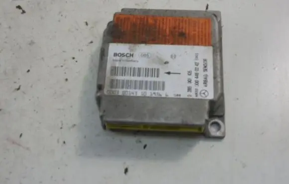 Mercedes-Benz Sprinter W901 W902 W903 W904 Airbag control unit/module 0004460242