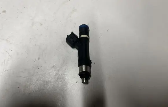 Ford F150 Fuel injector JR3E9F593AB