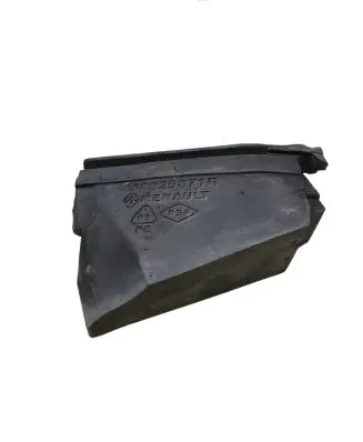 Fender foam support/seal