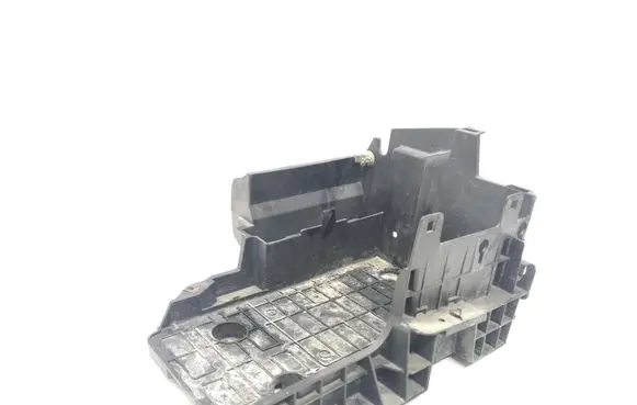 Renault Megane II Battery tray 