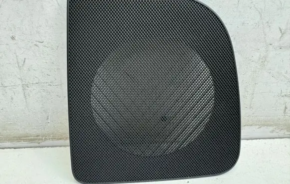 Mercedes-Benz C AMG W205 Parcel shelf speaker trim grill A2058271701
