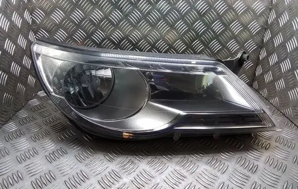Volkswagen Tiguan Headlight/headlamp 5N1941032AB 1ED247038 1ED24703802