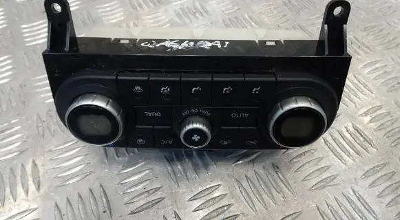 Nissan Qashqai Climate control unit 27500-JD45D