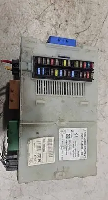 Ford Mondeo MK IV Fuse module 7G9T14A073DD 3659AF01125TP LTQF01125TP
