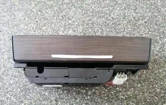 BMW 7 F01 F02 F03 F04 Ashtray (front) 9119317
