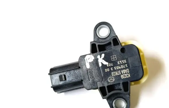 Mazda CX-3 Airbag deployment crash/impact sensor DA8A57KC0