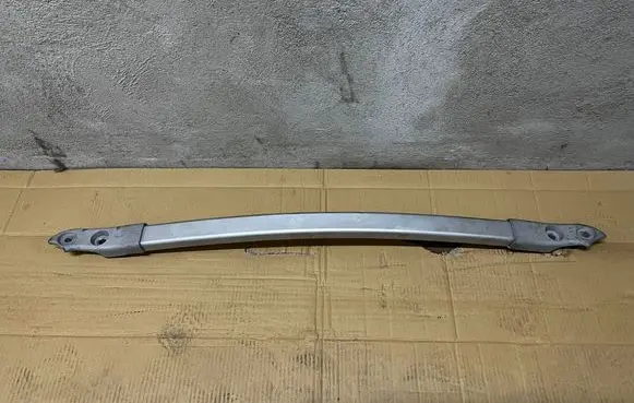 Chevrolet Camaro Front strut bar