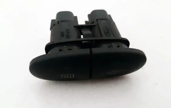 Windscreen/window heater switch
