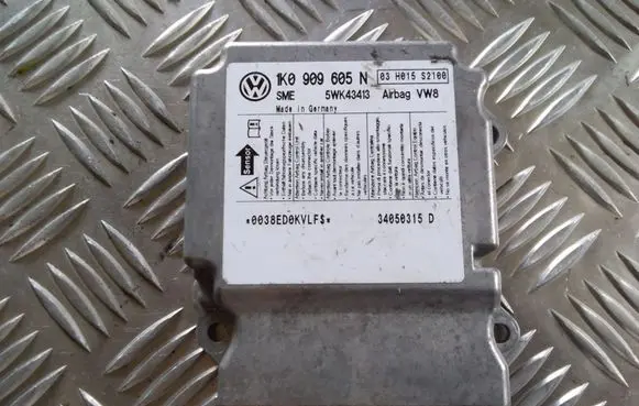 Skoda Octavia Mk2 (1Z) Airbag control unit/module 1K0909605N 5WK43413