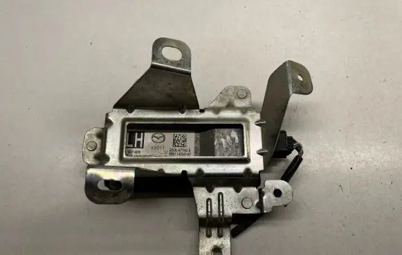 Mazda 6 Blind spot module 9M8114D542AF GS3L67Y40B 5WK43986