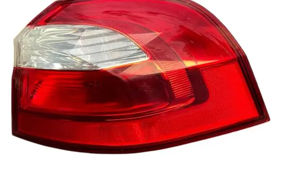 KIA Rio Rear/tail lights 924021W2