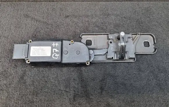 Audi Q7 4L Tailgate/trunk/boot lift motor 4F9827383G