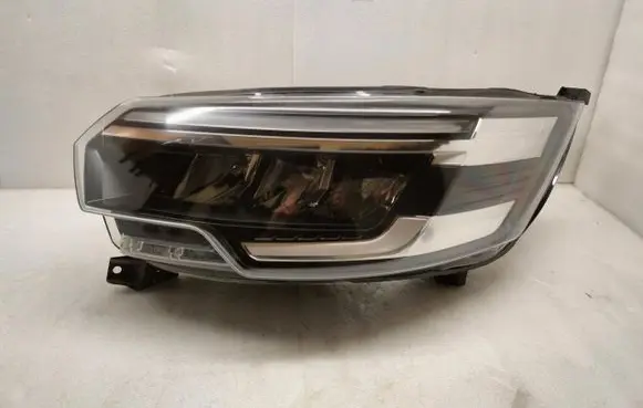 Nissan NV300 Headlight/headlamp