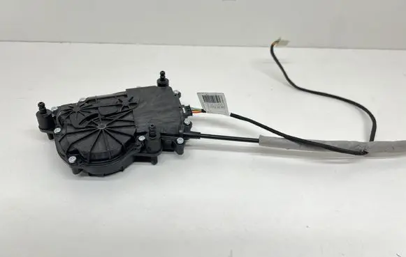 BMW M4 G82 G83 Tailgate/trunk/boot lift motor 7383561