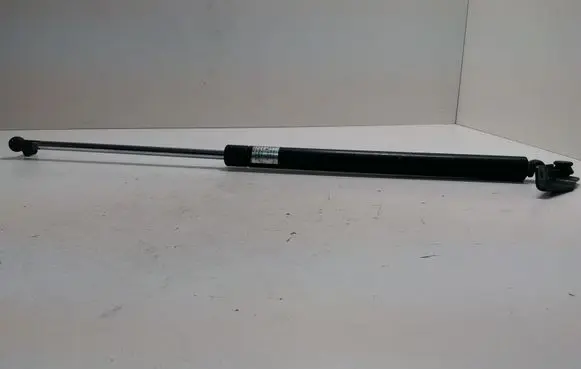 Subaru Forester SF Tailgate/trunk strut/damper