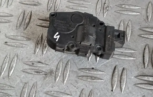 Jaguar F-Pace Air flap motor/actuator EFB497 1139301380 02092018