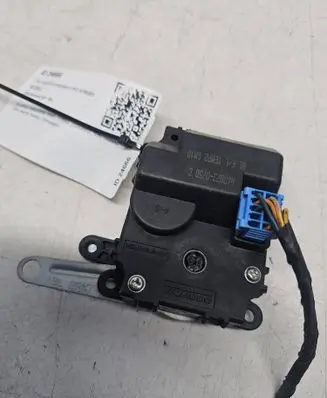 KIA Sorento A/C air flow flap actuator/motor H400730750C