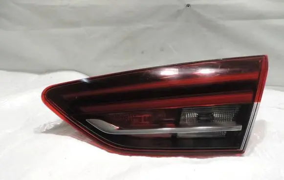Opel Insignia B Rear/tail lights 39148321