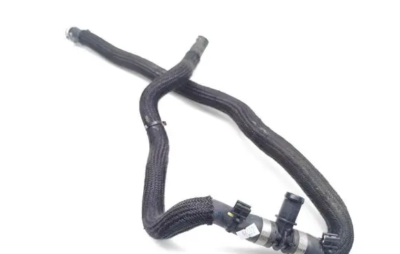 Mercedes-Benz Citan II W420 Engine coolant pipe/hose