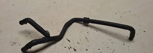 Volkswagen Golf V Engine coolant pipe/hose