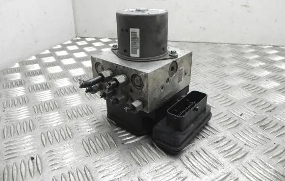 Jeep Grand Cherokee ABS control unit/module 68241677AC