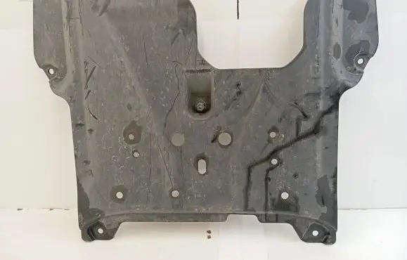 Hyundai Tucson IV NX4 Engine splash shield/under tray 62408N7000