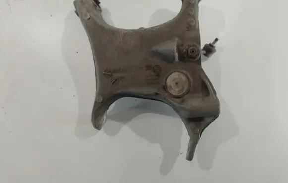 Rear upper control arm/wishbone