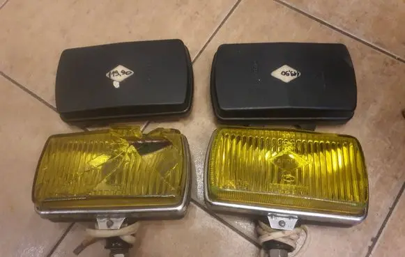 GAZ 24-10 Fog light set 113743201 0CT37003051